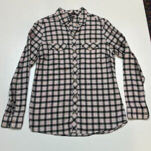 Eddie Bauer Women's Classic Fit Button-up